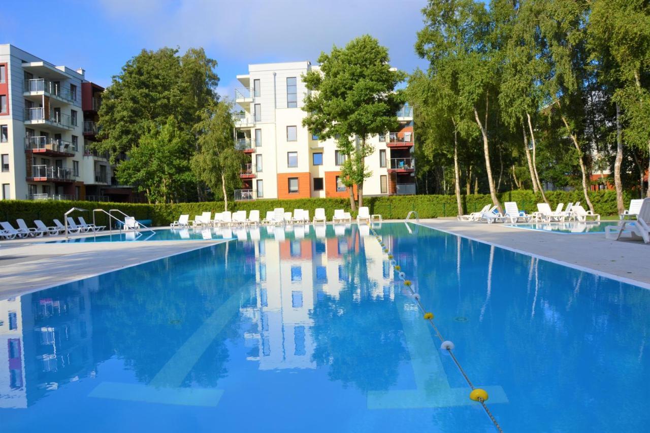 Appartement Apartament Polanki Z Basenem Blisko Plazy à Kołobrzeg Extérieur photo